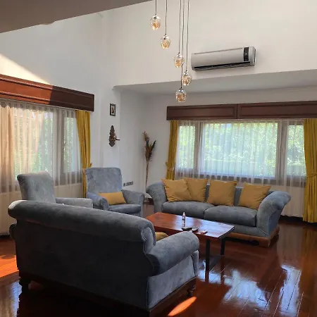 Villa Yattatil Vila *